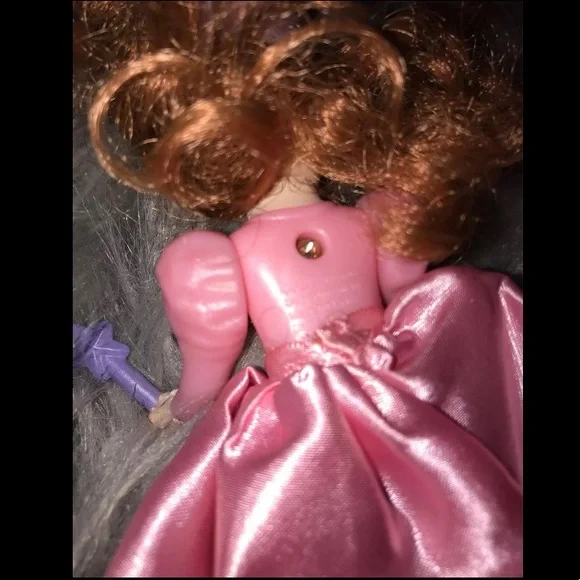 Madam Alexander Doll Glenda from The Wizard of OZ - Picture 8 of 10